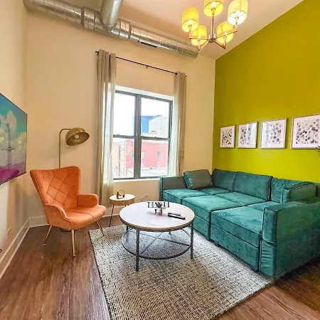 Modern 420 Friendly 3Br South Loop Stay Near Mccormick Place & Soldier Field Walk To Downtown